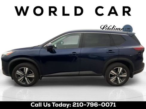 Used 2024 Nissan Rogue SL w/ SL Premium Package FWD image 10
