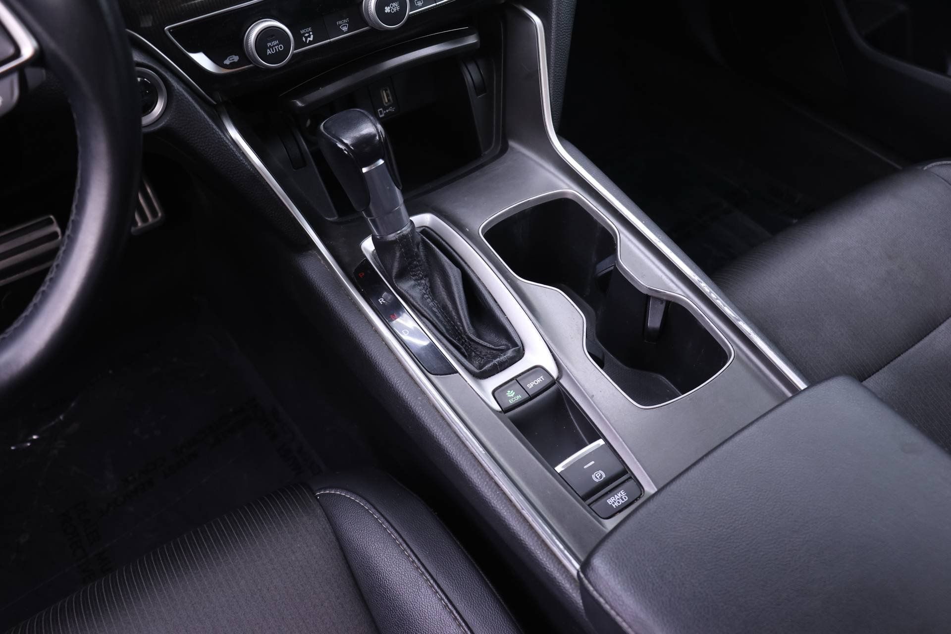 Used 2019 Honda Accord Sport image 12