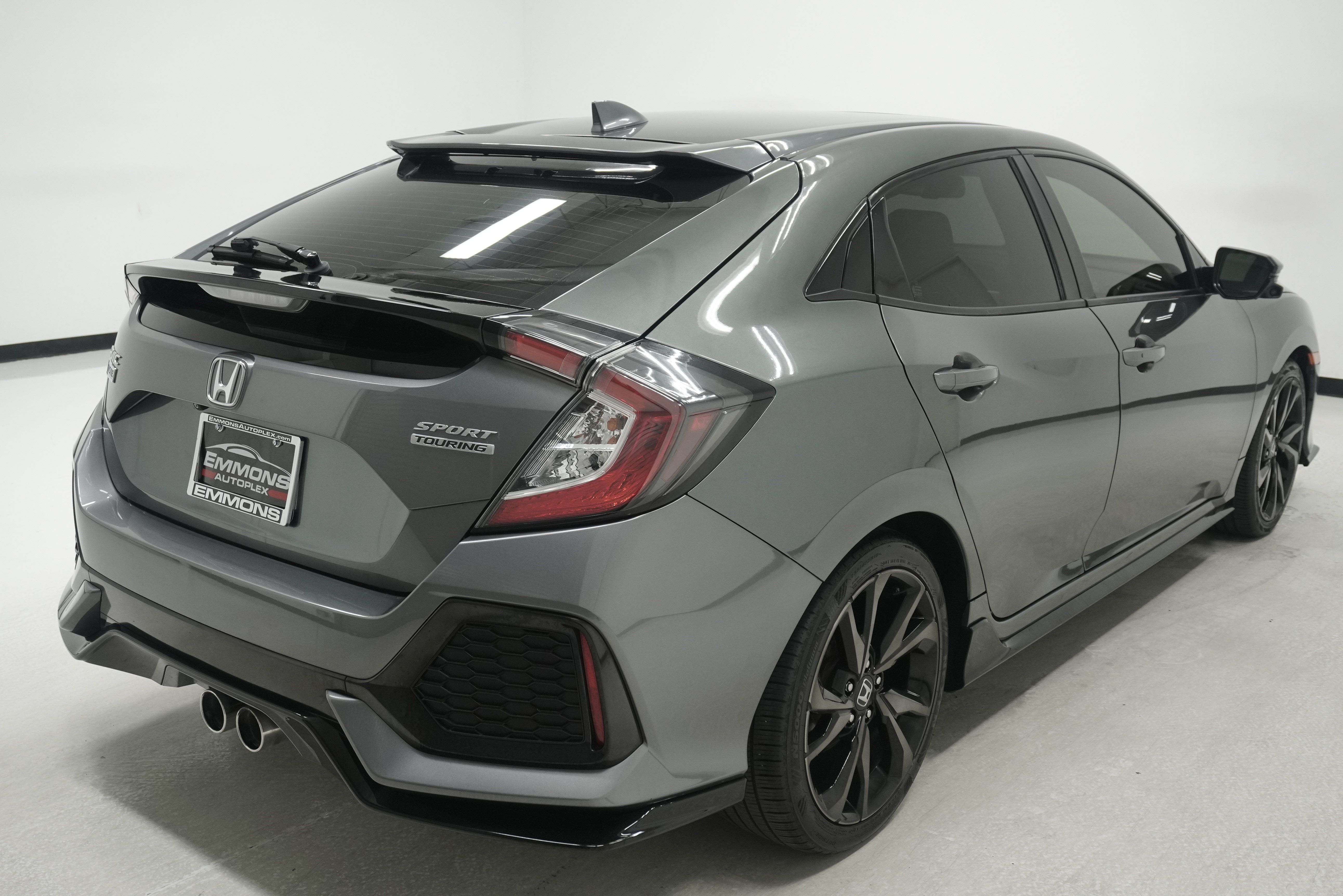 Used 2019 Honda Civic Sport Touring image 4