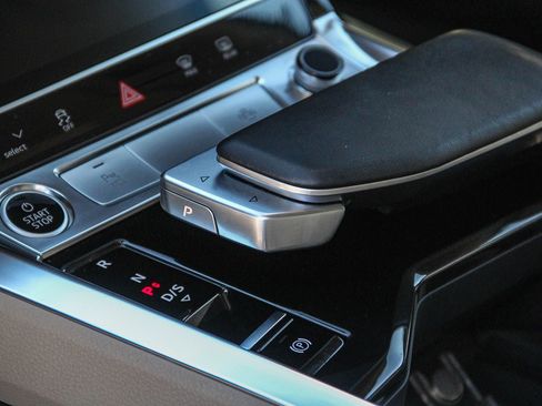 Certified 2024 Audi Q8 e-tron Premium Plus image 21