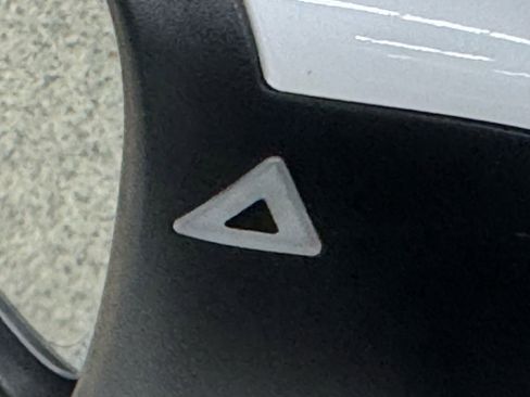 Used 2018 BMW 320i xDrive Sedan w/ Convenience Package image 22