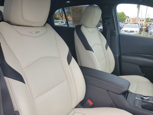 Used 2020 Cadillac XT4 Sport image 23