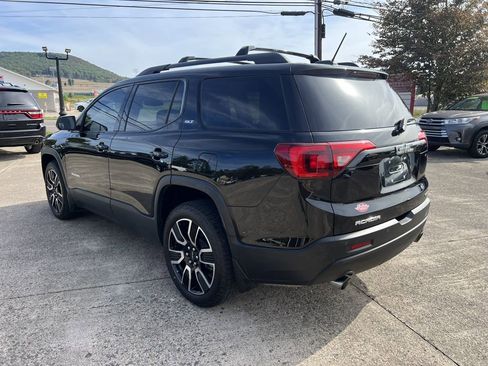Used 2019 GMC Acadia SLT w/ Black Edition image 22