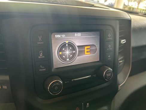 Used 2024 RAM 3500 Tradesman w/ Chrome Appearance Group image 10