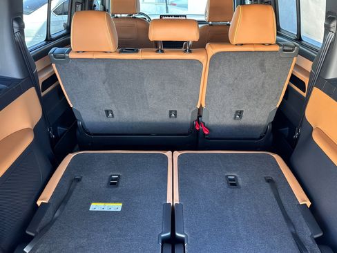 New 2025 Volkswagen ID. Buzz Pro S image 14