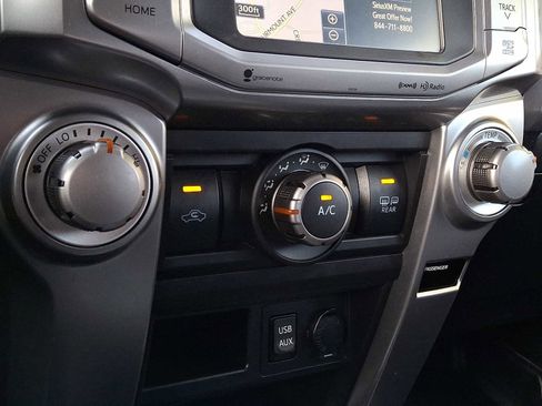 Used 2016 Toyota 4Runner SR5 image 13