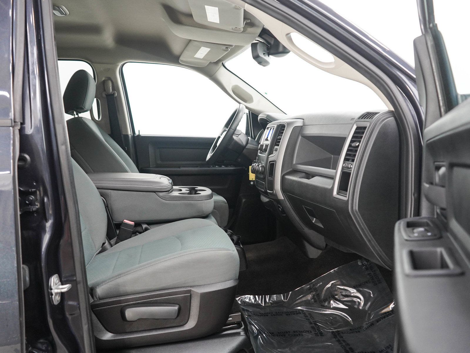 Used 2015 RAM 1500 Express AWD/4WD image 11