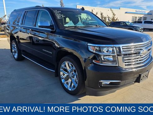 Used 2017 Chevrolet Suburban Premier image 7