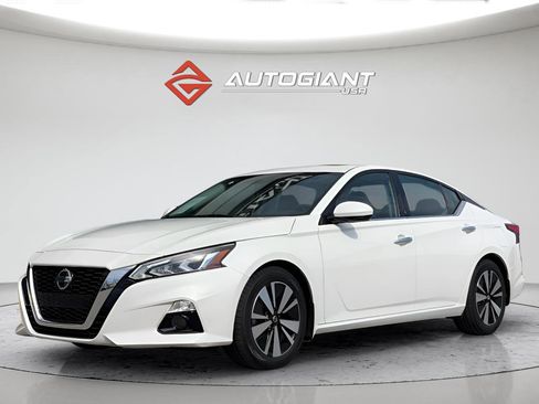 Used 2020 Nissan Altima 2.5 SV image 6