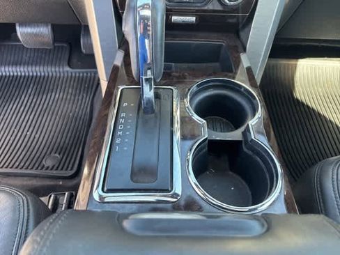 Used 2013 Ford F150 Platinum image 17