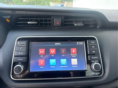 Used 2024 Nissan Kicks S FWD image 24
