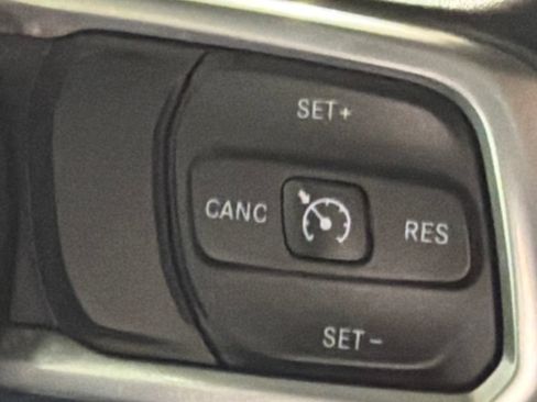 Used 2021 Jeep Wrangler Unlimited Rubicon AWD/4WD image 19