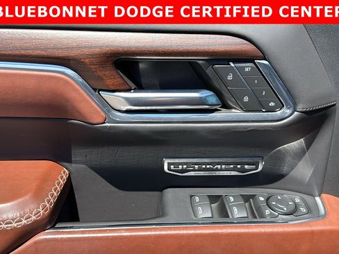 Used 2024 GMC Sierra 1500 Denali Ultimate AWD/4WD image 16