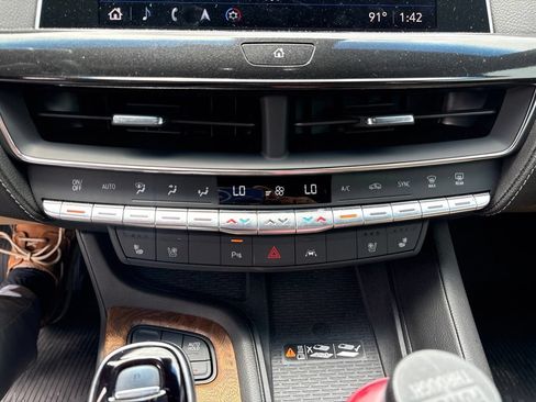 Used 2024 Cadillac CT5 Premium Luxury RWD image 22