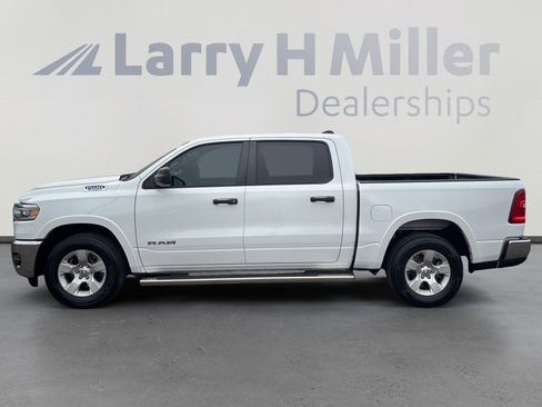 Used 2025 RAM 1500 Big Horn image 2