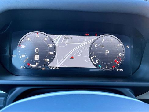 Used 2025 Land Rover Defender 110 S image 25