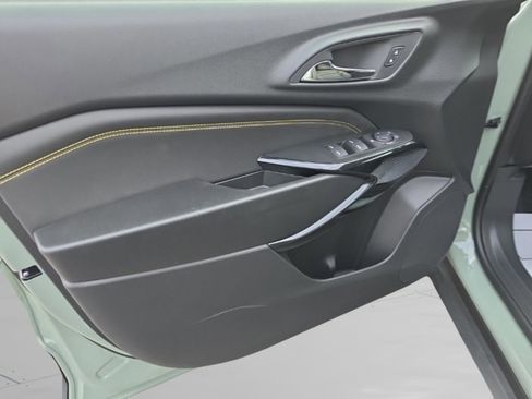 New 2026 Chevrolet Trax ACTIV w/ Sunroof Package image 18