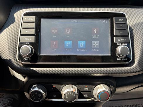 Used 2023 Nissan Kicks S FWD image 12