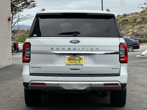 Used 2023 Ford Expedition Max Limited image 4