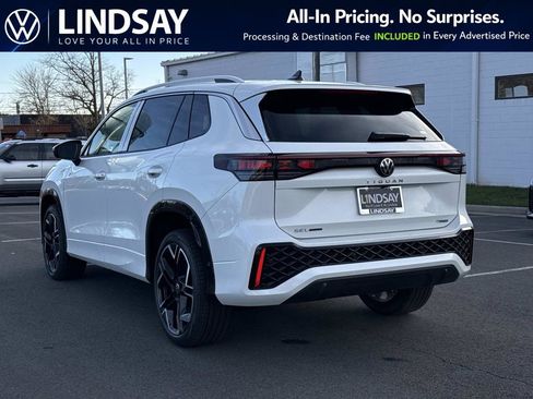 New 2026 Volkswagen Tiguan SEL R-Line AWD/4WD image 5