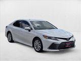 Used 2023 Toyota Camry LE image 3