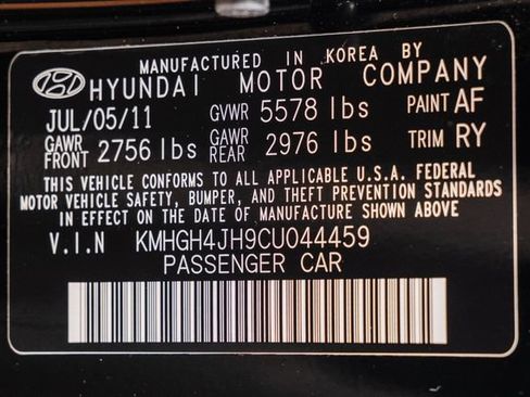 Used 2012 Hyundai Equus Signature RWD image 89