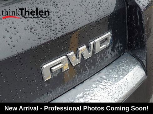 Used 2014 GMC Acadia SLT image 33