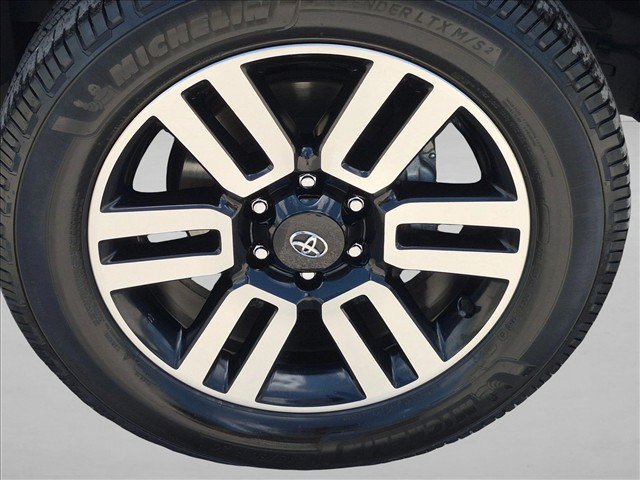 Used 2024 Toyota 4Runner Limited AWD/4WD image 24