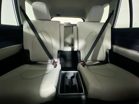 New 2026 Toyota Grand Highlander XLE FWD image 31