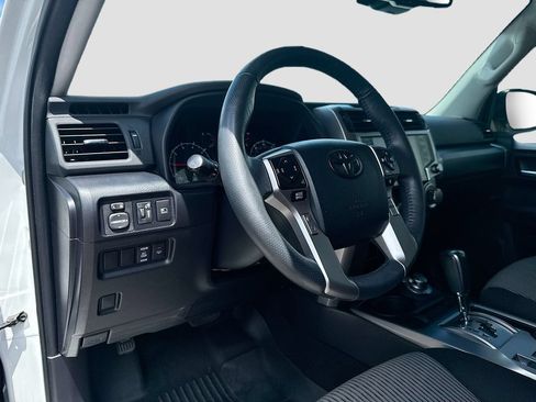 Used 2024 Toyota 4Runner SR5 AWD/4WD image 9