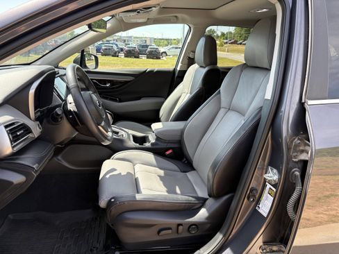 Certified 2024 Subaru Outback Limited AWD/4WD image 27