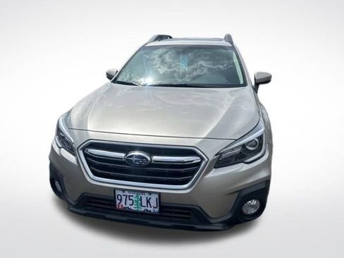 Used 2019 Subaru Outback 3.6R Limited AWD/4WD image 2