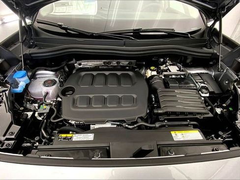 New 2026 Volkswagen Tiguan S AWD/4WD image 13