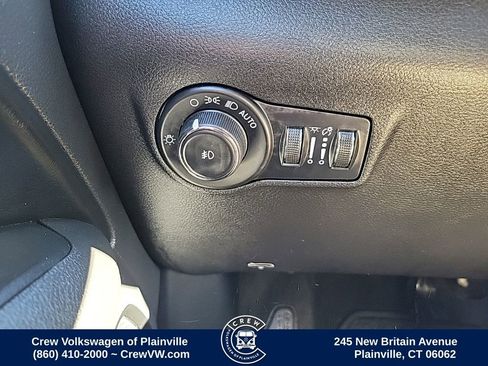 Used 2022 Jeep Compass Trailhawk image 12