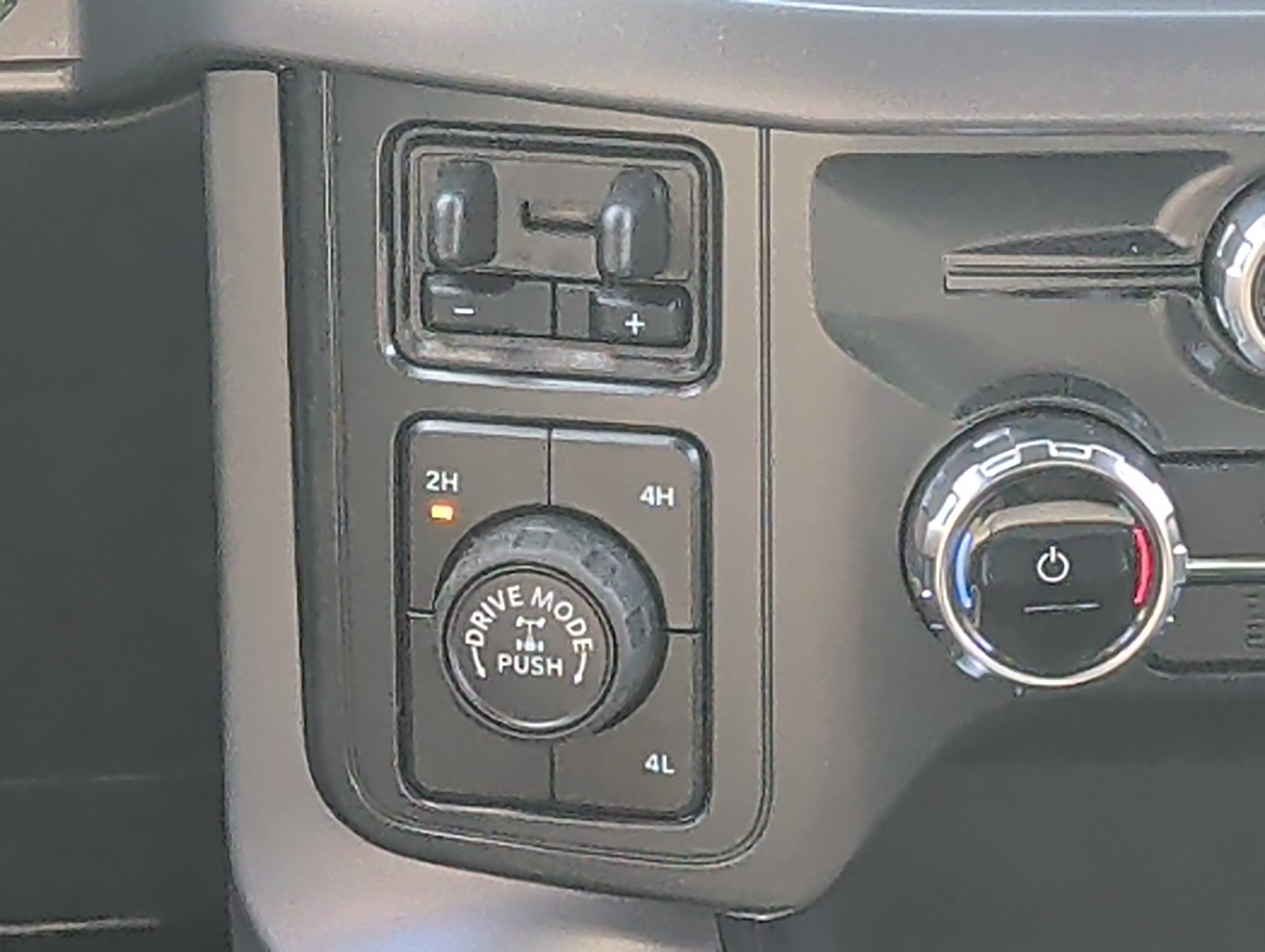 Used 2026 Ford F150 XLT AWD/4WD image 30