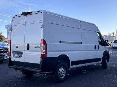 New 2026 RAM ProMaster 2500 w/ Convenience Group image 4