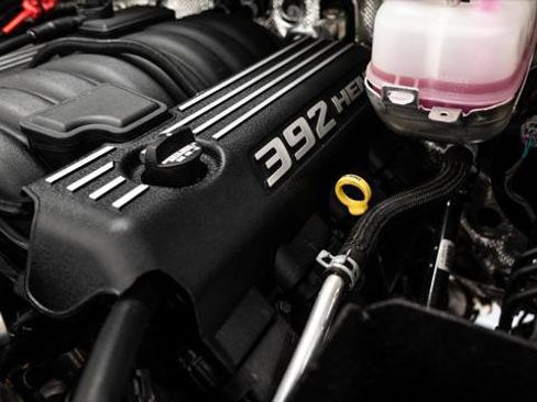 Used 2025 Jeep Gladiator Sport image 19