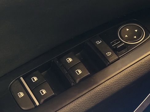 Used 2021 Kia Soul LX FWD image 27