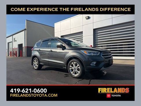 Used 2019 Ford Escape SEL image 1