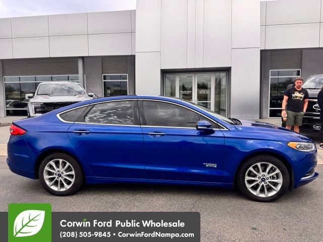 Used 2018 Ford Fusion Energi SE FWD image 4