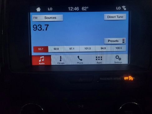 Used 2018 Ford Explorer XLT w/ Equipment Group 201A image 25