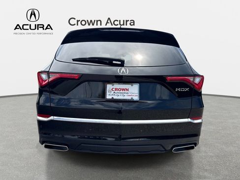 Used 2023 Acura MDX FWD w/ Technology Package image 8