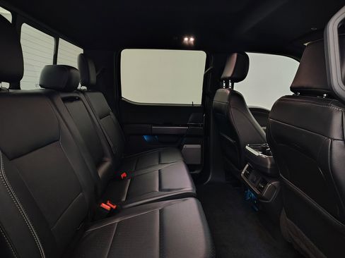 Used 2024 Ford F150 Lariat AWD/4WD image 17
