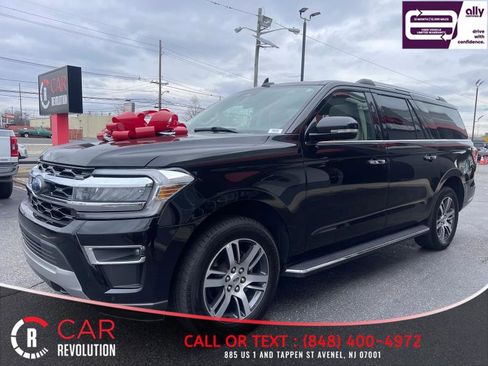 Used 2023 Ford Expedition Max Limited AWD/4WD image 3