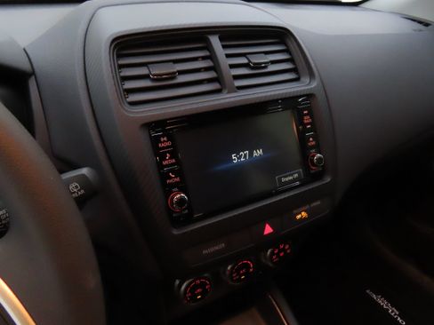 New 2025 Mitsubishi Outlander Sport ES AWD/4WD image 17