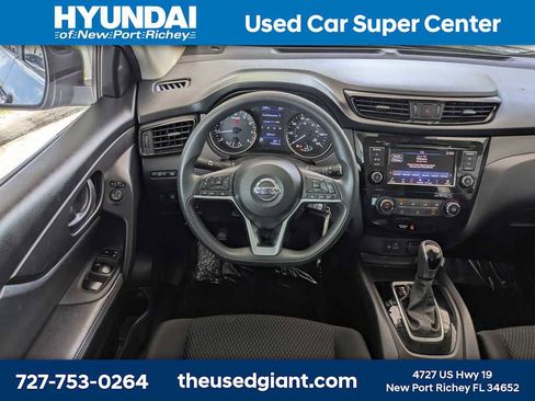 Used 2020 Nissan Rogue Sport S FWD image 18