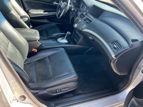 Used 2010 Honda Accord EX-L image 18