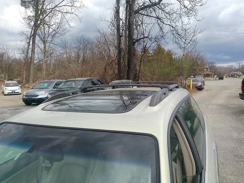 Used 2005 Subaru Outback 3.0R L.L. Bean image 18