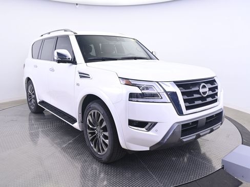 Used 2021 Nissan Armada Platinum w/ Captain's Chairs Package AWD/4WD image 9