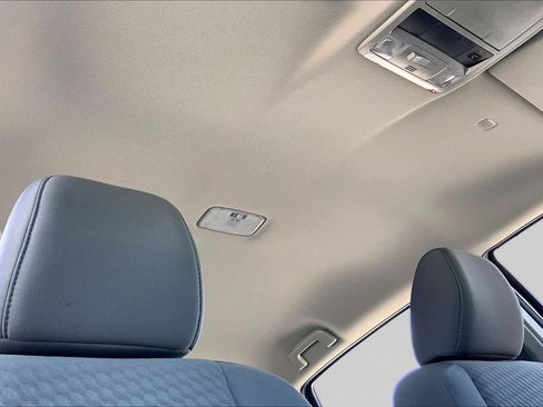 Used 2022 Toyota Tacoma SR5 RWD image 14